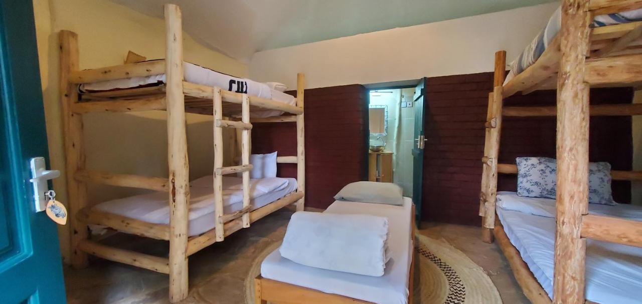 Kizumba House Hostel อารูชา ภายนอก รูปภาพ