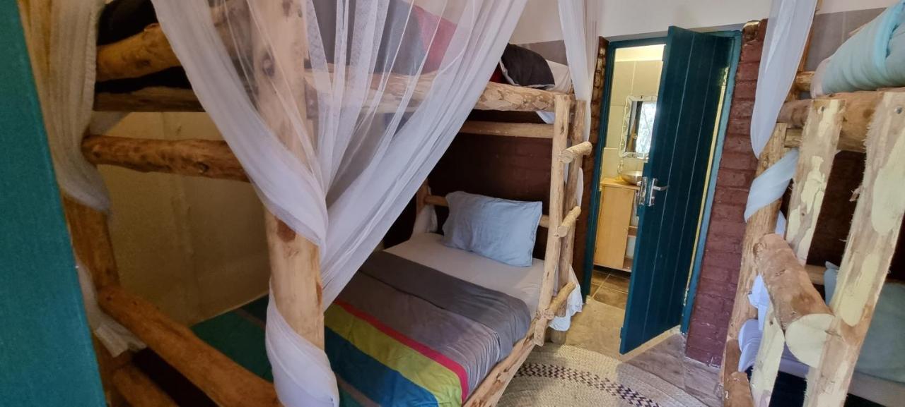 Kizumba House Hostel อารูชา ภายนอก รูปภาพ